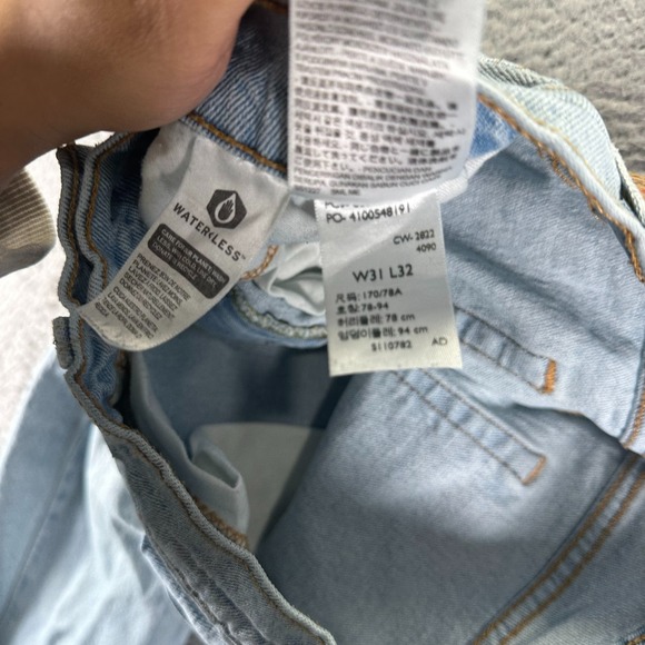 Levi's 505 Jeans Mens 31x32 Blue Denim Cotton Straight Leg Stretch Workwear - Picture 4 of 10